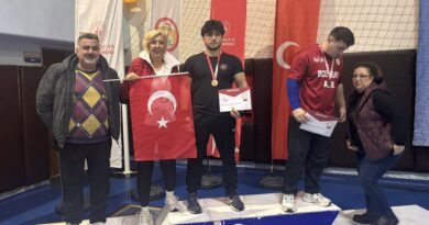 Bileği bükülmeyen Aslan Türkiye Şampiyonu